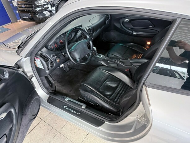 porsche-911-bensin-2000-big-26