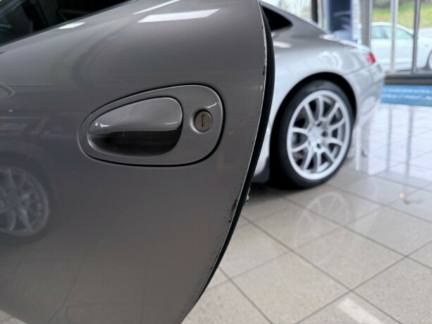 porsche-911-bensin-2000-big-23