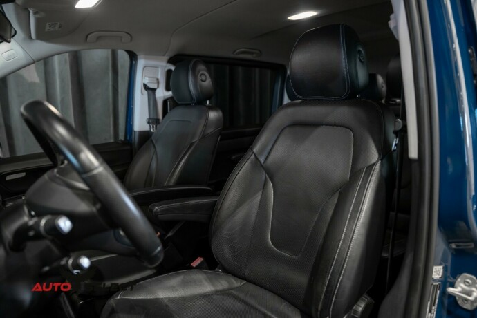 mercedes-benz-vito-diesel-2015-big-25