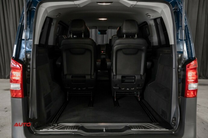 mercedes-benz-vito-diesel-2015-big-13