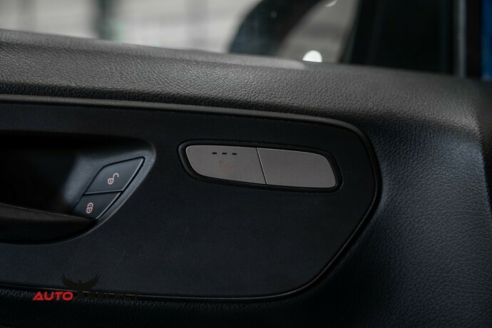 mercedes-benz-vito-diesel-2015-big-23