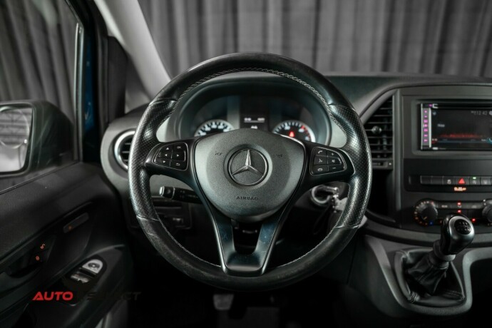 mercedes-benz-vito-diesel-2015-big-27
