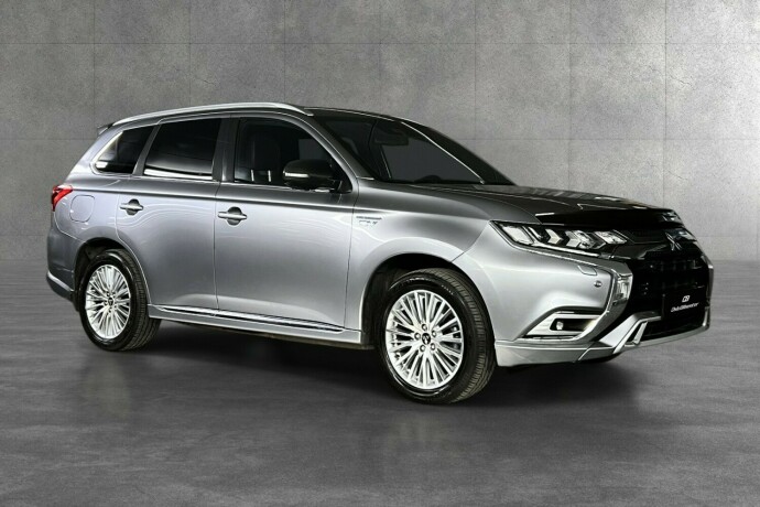 mitsubishi-outlander-elektrisitetbensin-2019-big-10