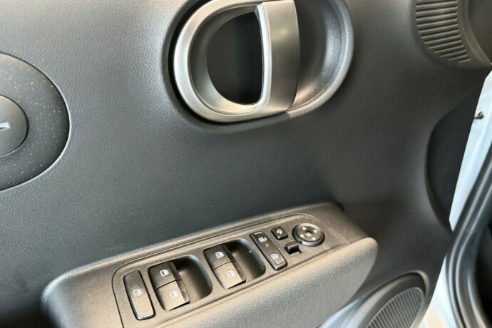 hyundai-inster-elektrisitet-2025-big-24