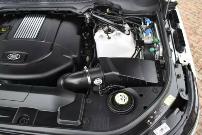 land-rover-range-rover-diesel-2016-big-18