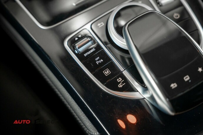 mercedes-benz-glc-elektrisitetbensin-2016-big-38