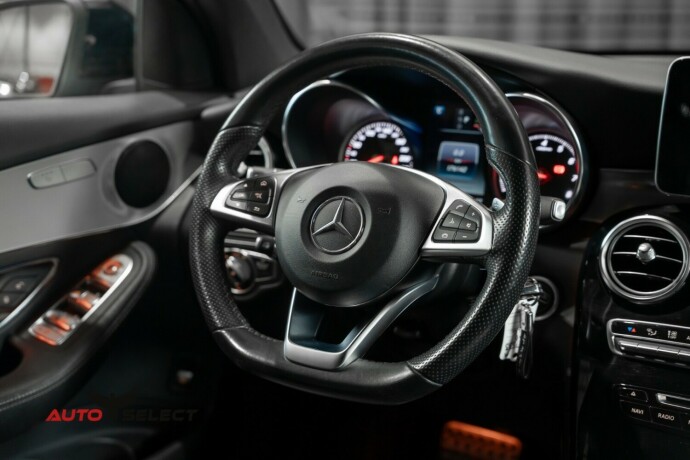 mercedes-benz-glc-elektrisitetbensin-2016-big-28
