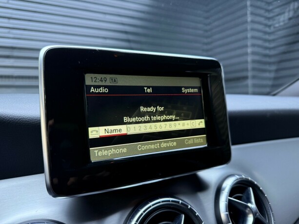 mercedes-benz-cla-bensin-2014-big-19