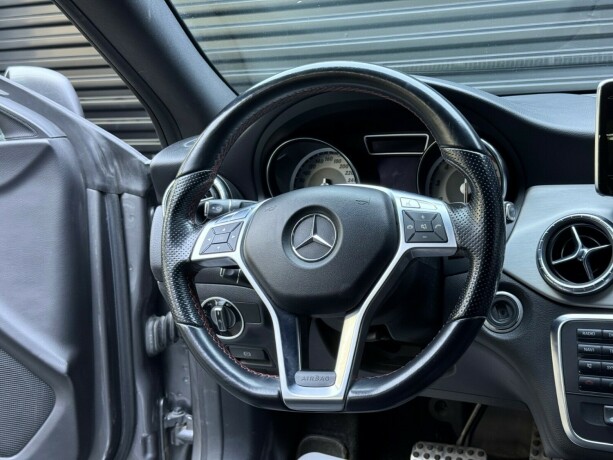 mercedes-benz-cla-bensin-2014-big-12