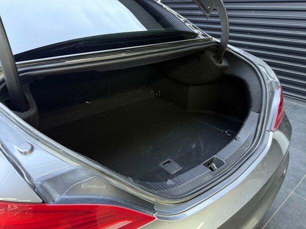 mercedes-benz-cla-bensin-2014-big-28