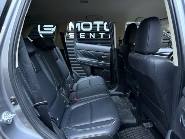 mitsubishi-outlander-elektrisitetbensin-2018-big-30
