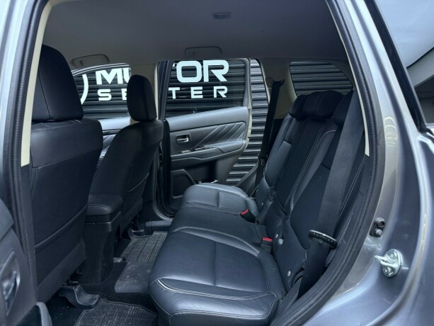 mitsubishi-outlander-elektrisitetbensin-2018-big-29
