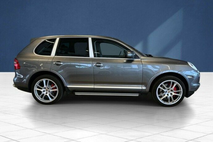 porsche-cayenne-bensin-2007-big-1