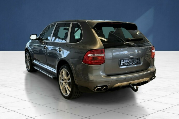 porsche-cayenne-bensin-2007-big-4
