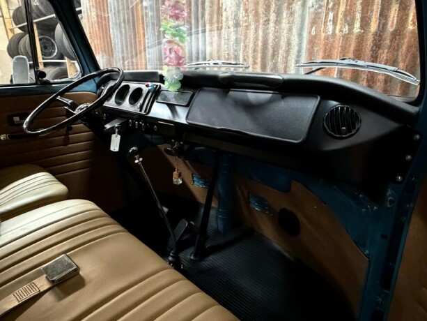 volkswagen-transporter-bensin-1972-big-25
