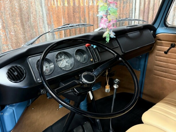 volkswagen-transporter-bensin-1972-big-17