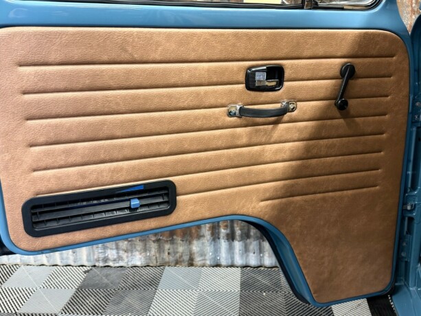 volkswagen-transporter-bensin-1972-big-18