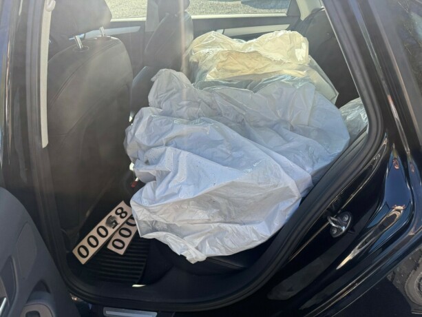 audi-a4-diesel-2010-big-23