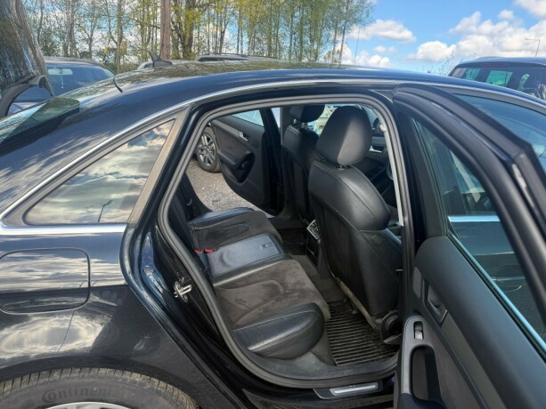 audi-a4-diesel-2010-big-37