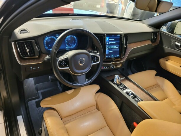 volvo-xc-60-elektrisitetbensin-2018-big-28