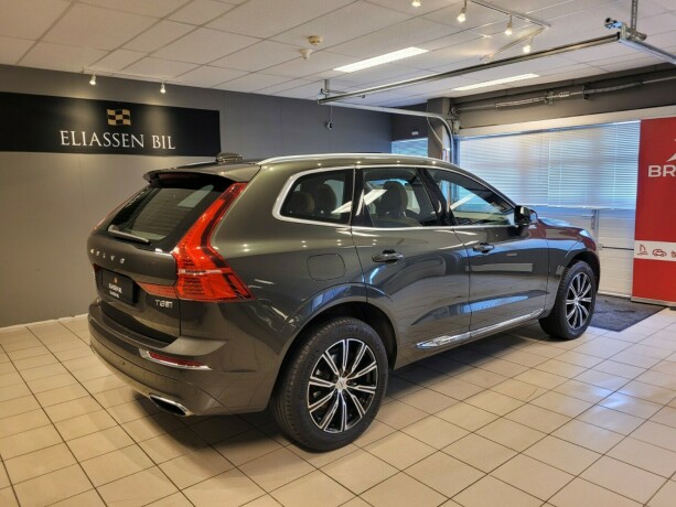 volvo-xc-60-elektrisitetbensin-2018-big-4