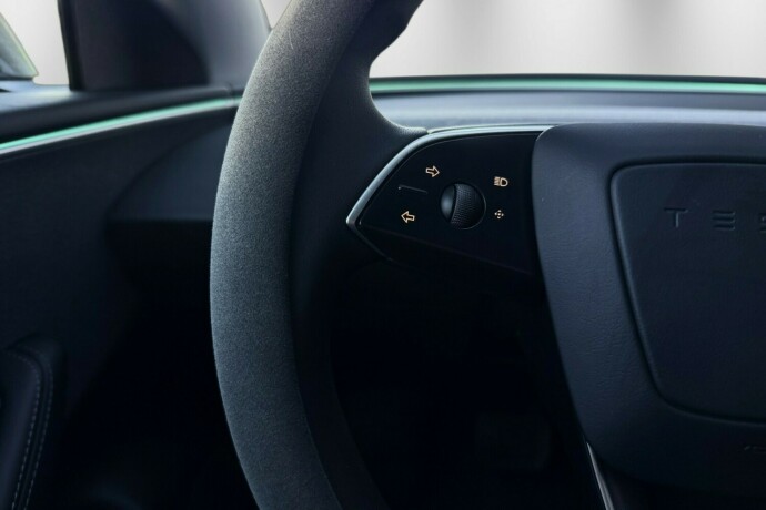 tesla-model-3-elektrisitet-2025-big-16