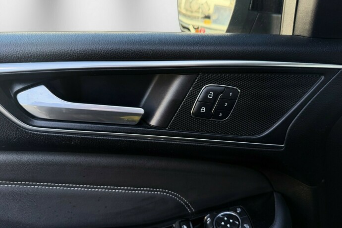 ford-galaxy-diesel-2016-big-18