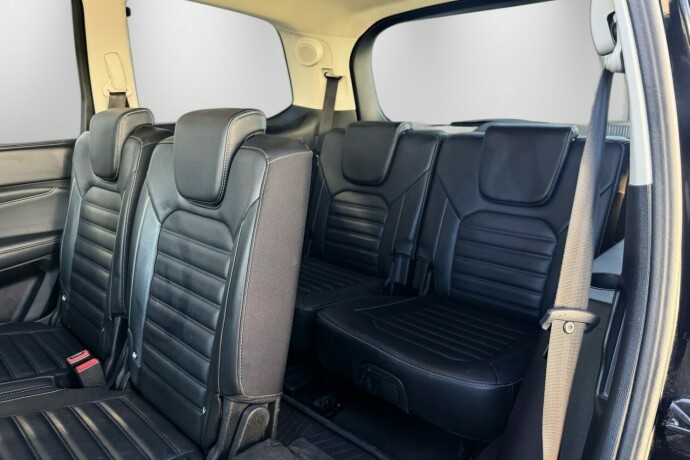ford-galaxy-diesel-2016-big-39