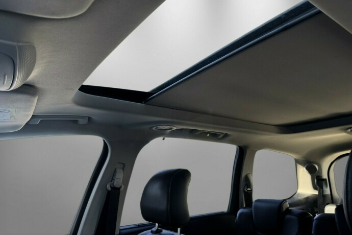 ford-galaxy-diesel-2016-big-16