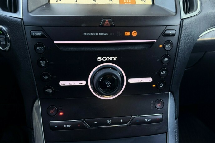 ford-galaxy-diesel-2016-big-31