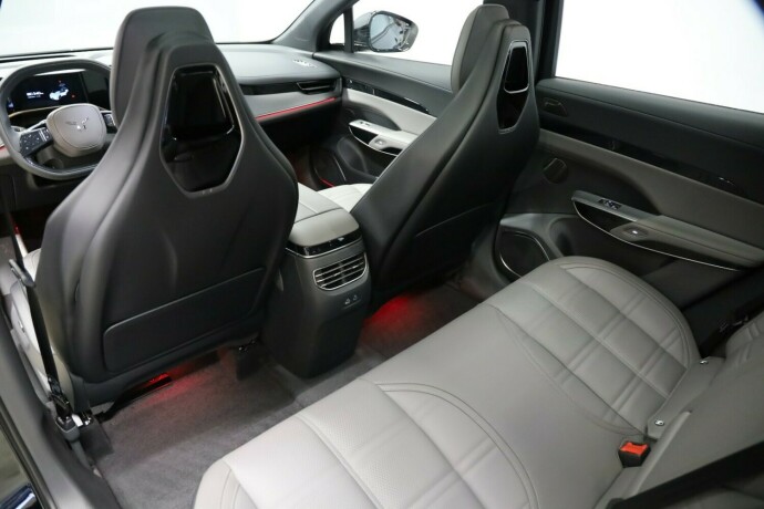hongqi-e-hs7-elektrisitet-2025-big-9