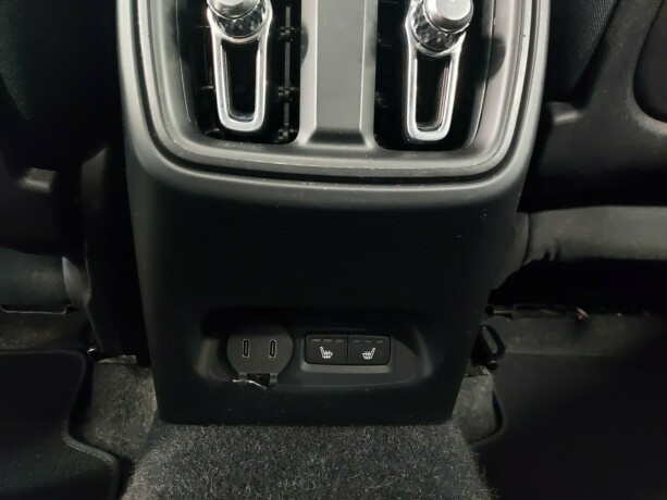 volvo-xc-40-elektrisitet-2022-big-30