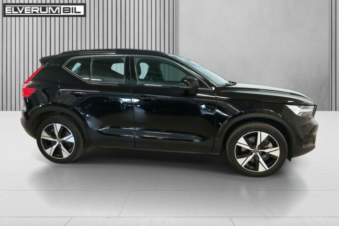 volvo-xc-40-elektrisitet-2022-big-10