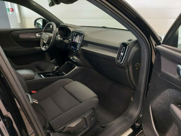 volvo-xc-40-elektrisitet-2022-big-19