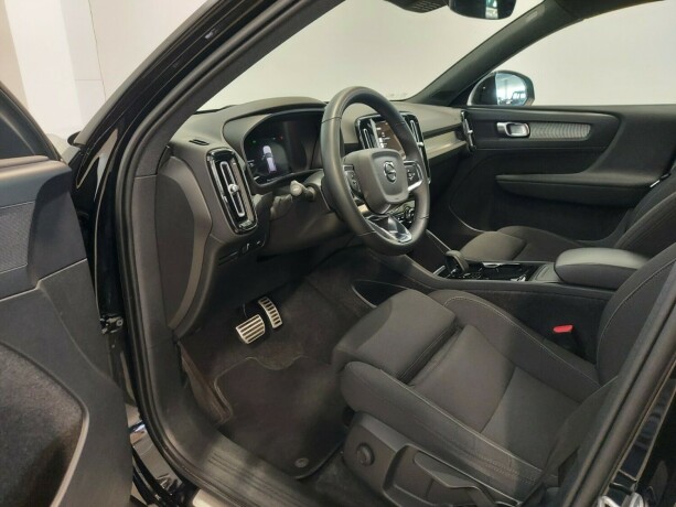 volvo-xc-40-elektrisitet-2022-big-15