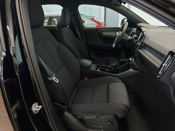 volvo-xc-40-elektrisitet-2022-big-20