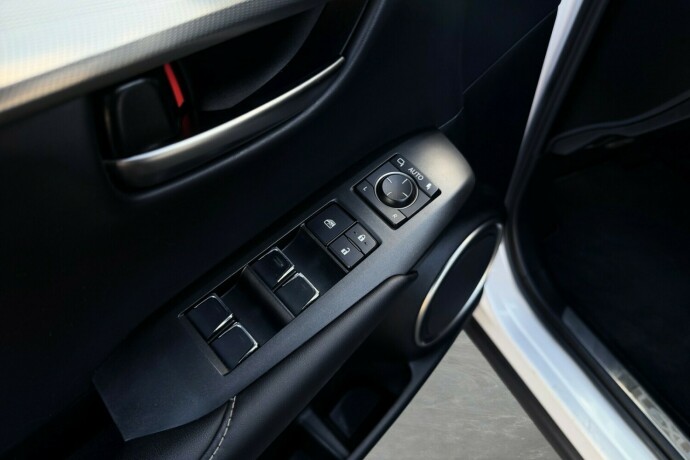 lexus-nx-300h-elektrisitetbensin-2018-big-13