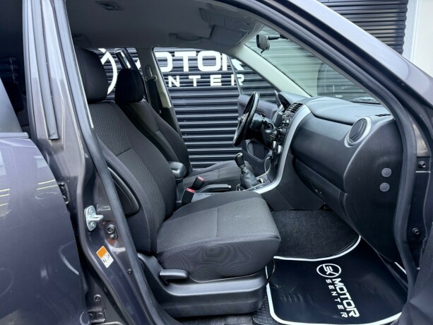 suzuki-grand-vitara-diesel-2012-big-22