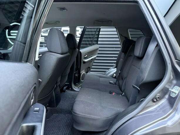 suzuki-grand-vitara-diesel-2012-big-23
