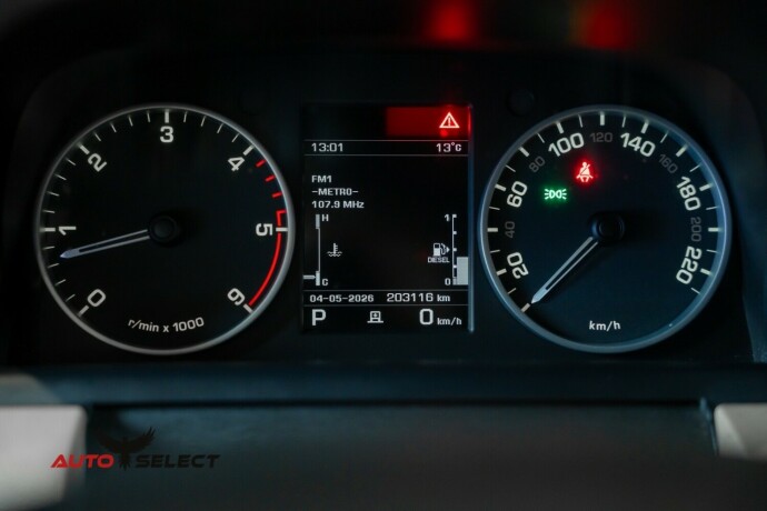 land-rover-discovery-diesel-2012-big-32