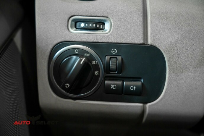land-rover-discovery-diesel-2012-big-29