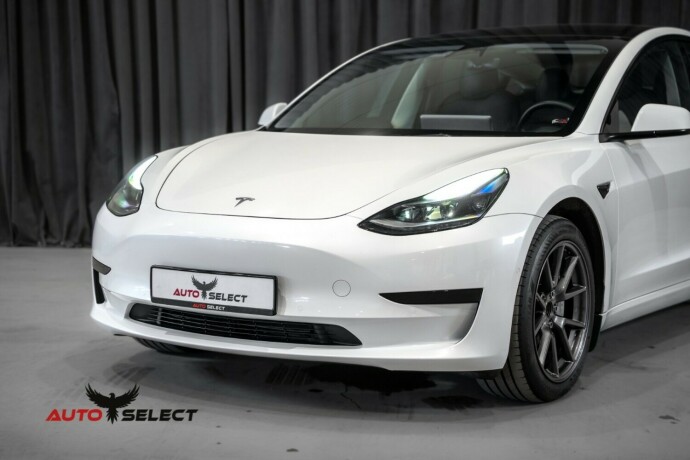 tesla-model-3-elektrisitet-2021-big-6