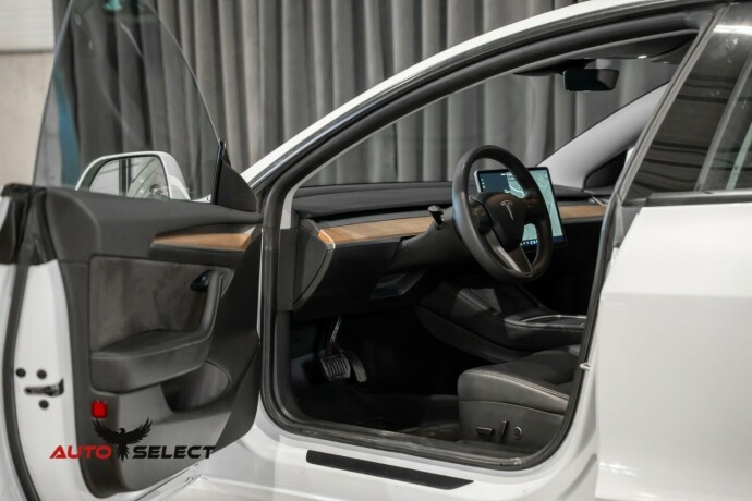tesla-model-3-elektrisitet-2021-big-21