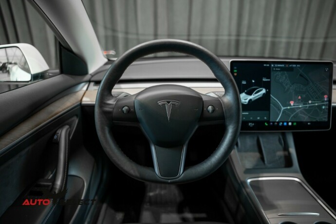 tesla-model-3-elektrisitet-2021-big-27