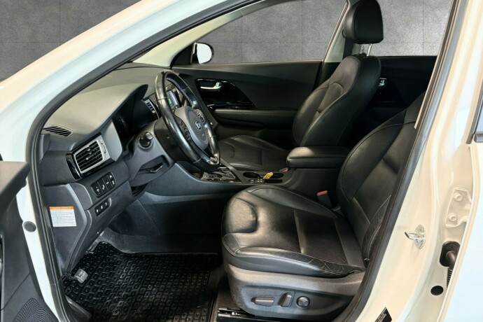 kia-niro-elektrisitetbensin-2018-big-8