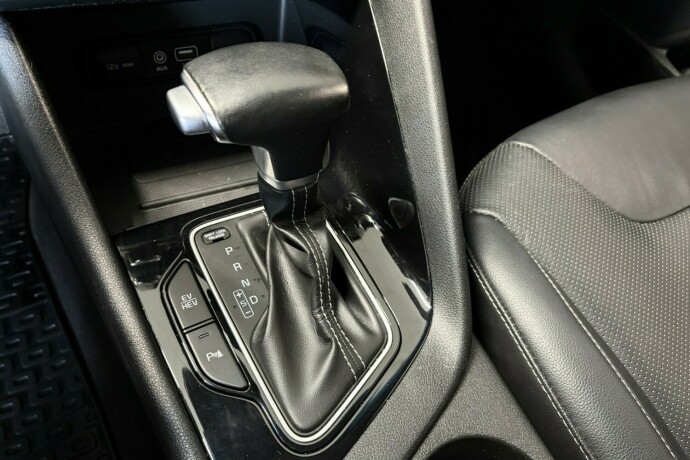 kia-niro-elektrisitetbensin-2018-big-14