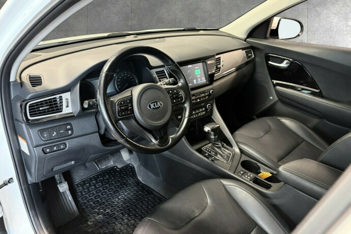 kia-niro-elektrisitetbensin-2018-big-9