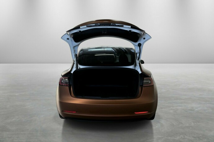 tesla-model-3-elektrisitet-2023-big-11