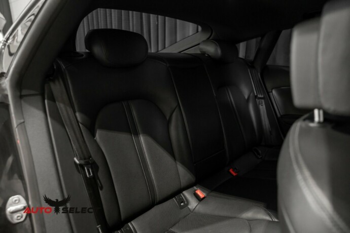 audi-a7-diesel-2011-big-15