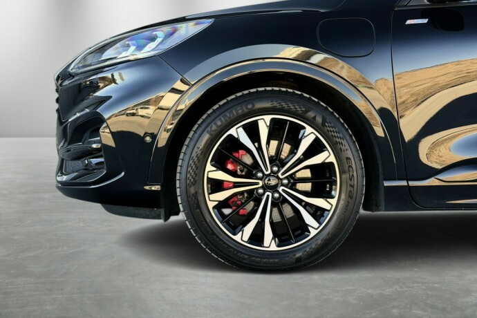 ford-kuga-elektrisitetbensin-2021-big-4